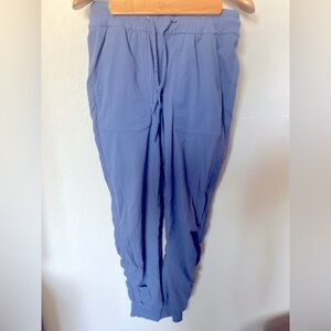 Lululemon size 6 joggers periwinkle blue